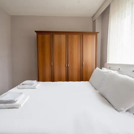 Villa Peaceful House With Garden And Shared Pool In Bogazkent, *