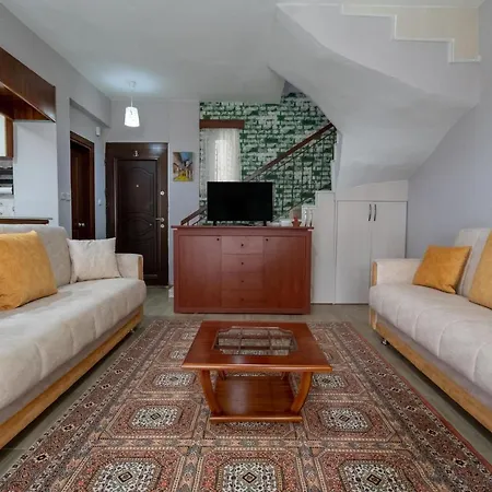 Peaceful House With Garden And Shared Pool In Bogazkent, * Antalya