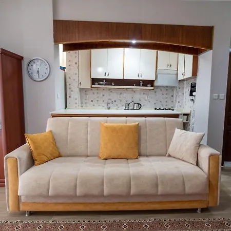 Villa Peaceful House With Garden And Shared Pool In Bogazkent, *